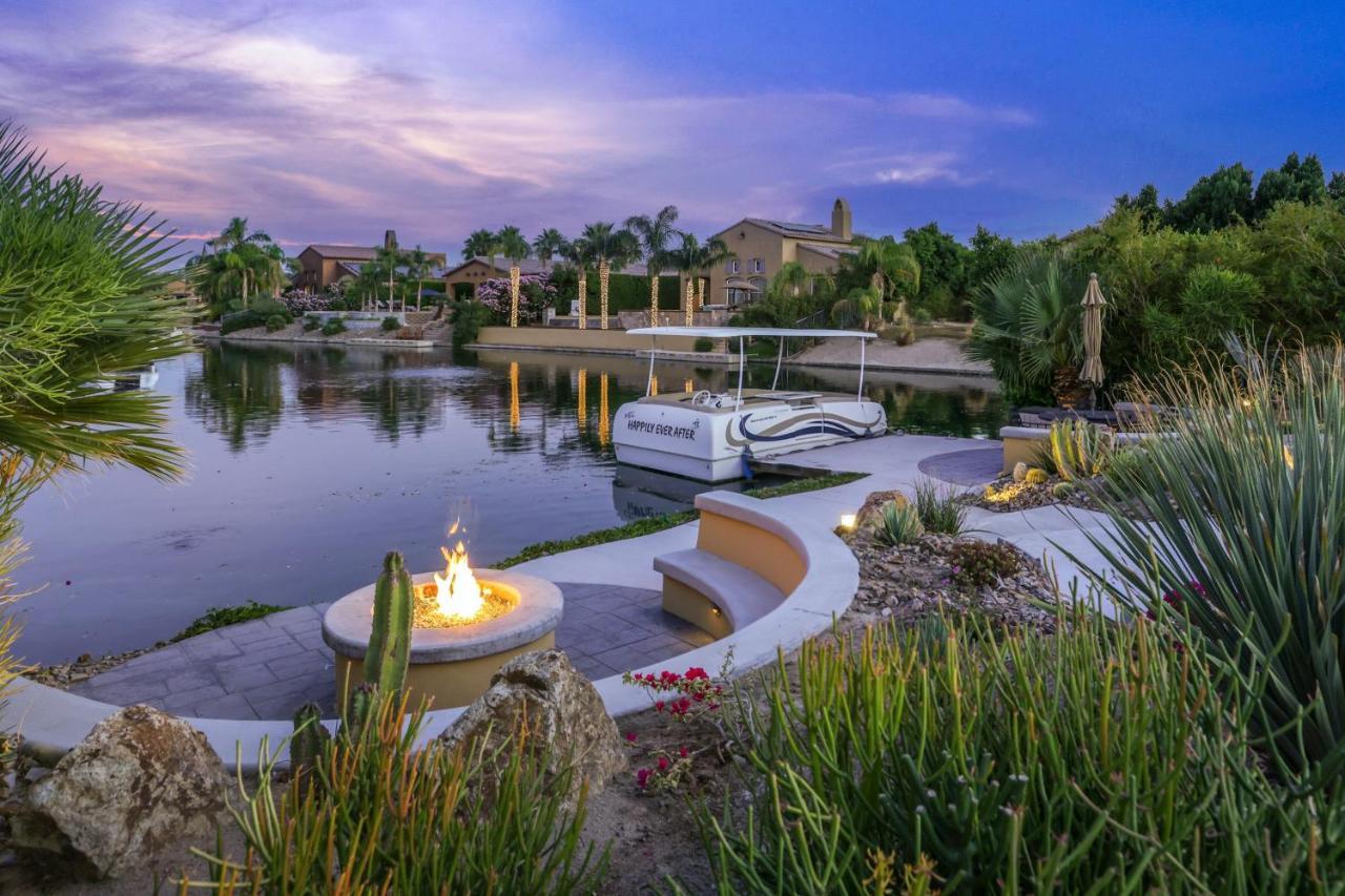 Luxury On The Lake Ράντσο Μιράζ Εξωτερικό φωτογραφία